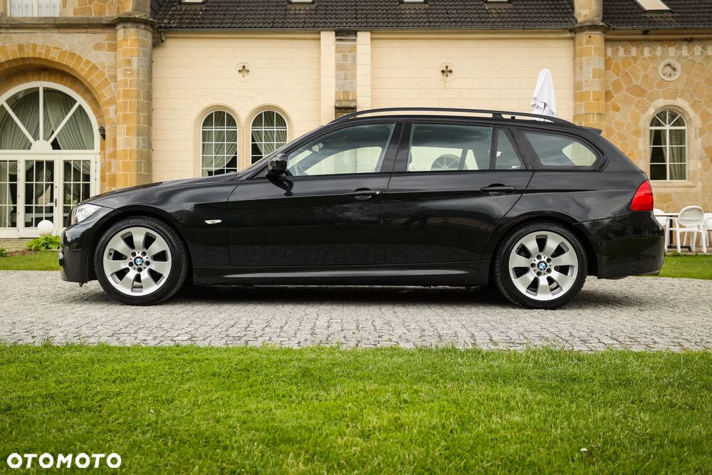 BMW Seria 3 318i Edition Sport - 4