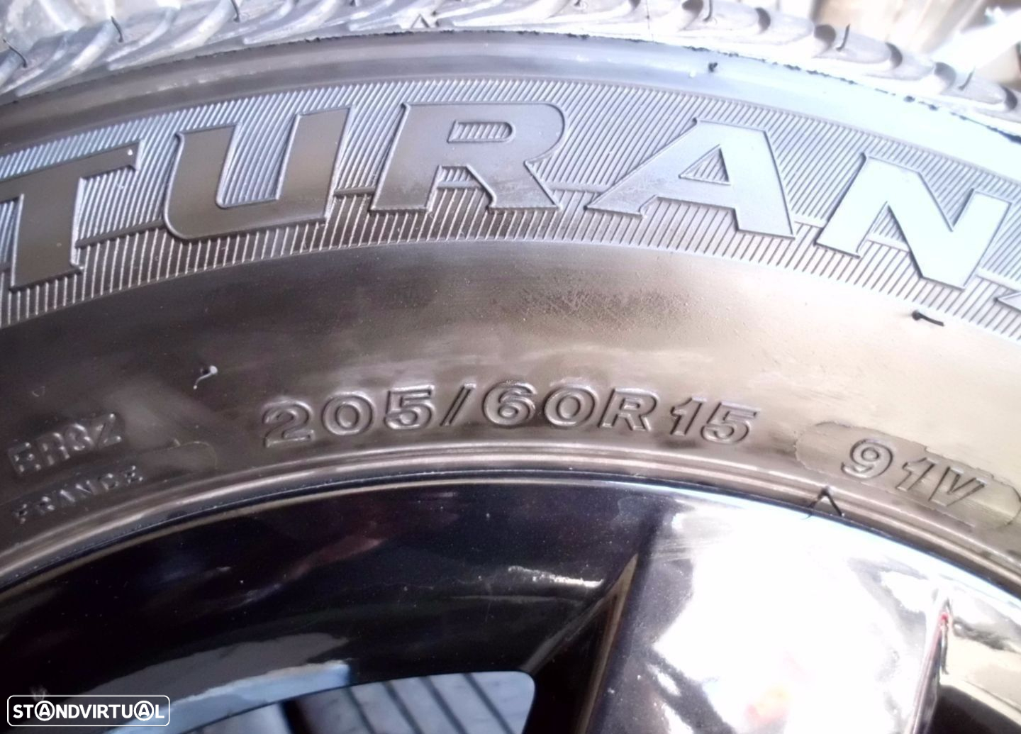 Pneus Bridgestone 205/60/R15 - 2