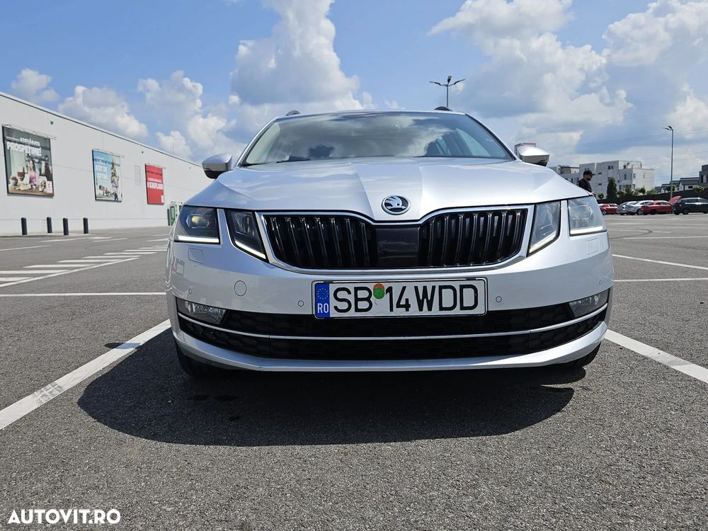 Skoda Octavia 2.0 TDI DSG Style - 12