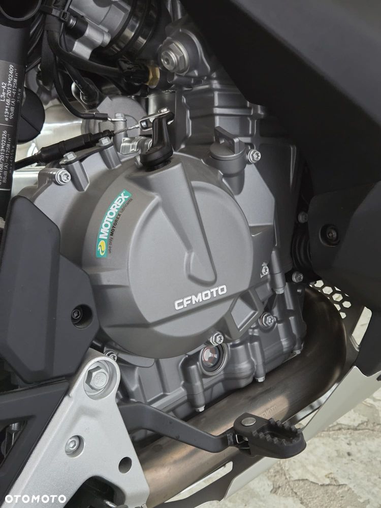 CFMoto MT-X - 11