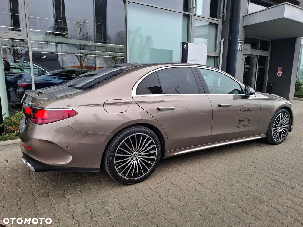 Mercedes-Benz Klasa E - 7