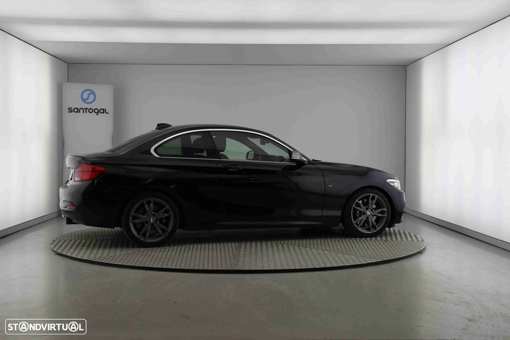 BMW M240i Auto - 25