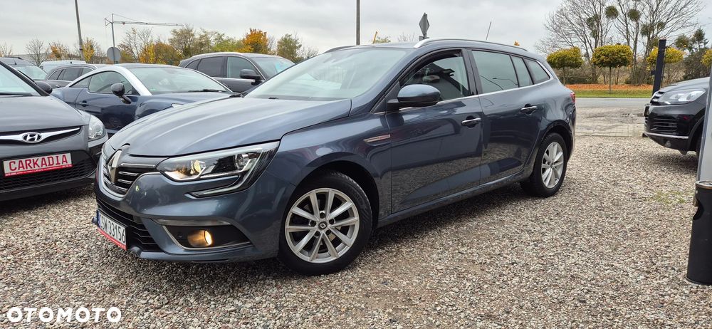 Renault Megane ver-1-5-dci-bose - 16