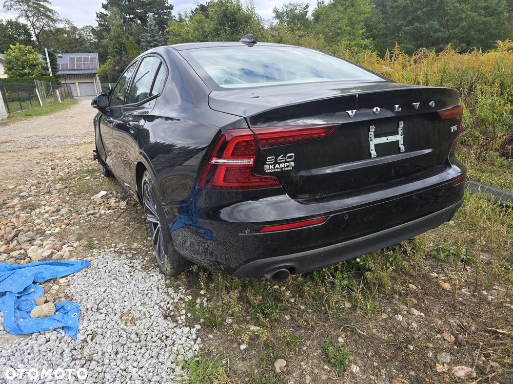 Volvo S60 T5 Momentum Pro - 6