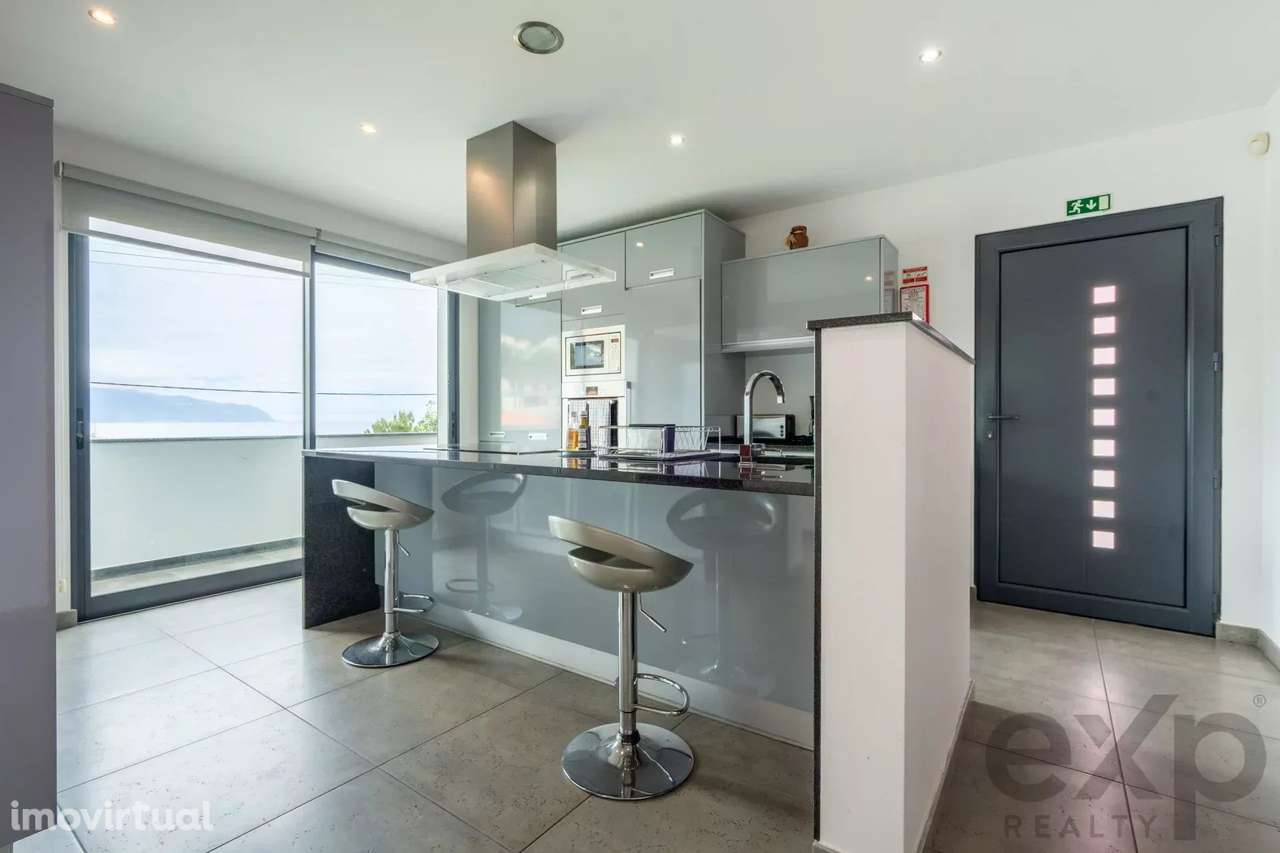 ILHA DA MADEIRA, MORADIA MODERNA, VISTA INCRÍVEL PARA O MAR - Grande imagem: 5/38