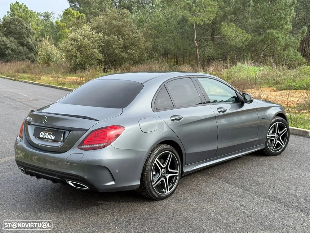 Mercedes-Benz C 300 de AMG Line - 29