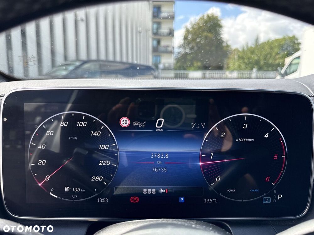 Mercedes-Benz GLC - 13