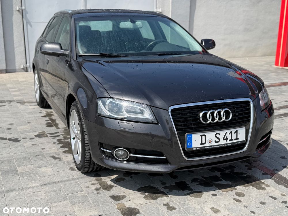 Audi A3 Sportback - 8