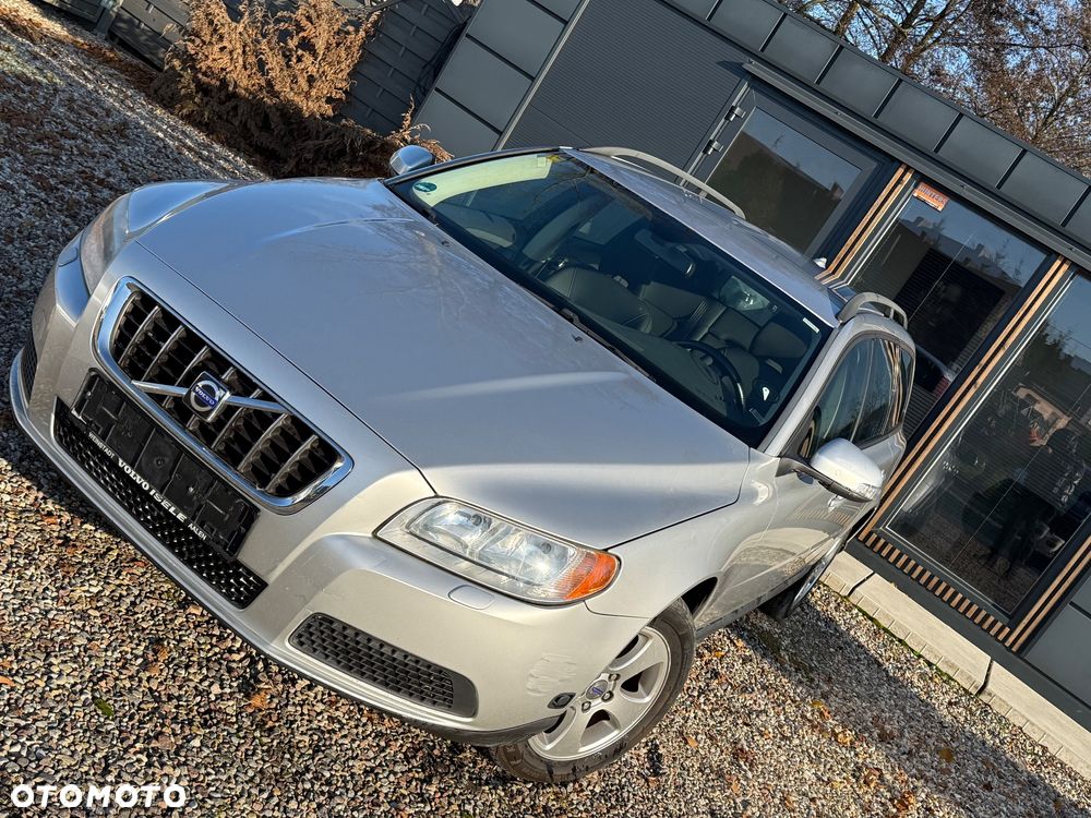 Volvo V70 2.0 Momentum - 2