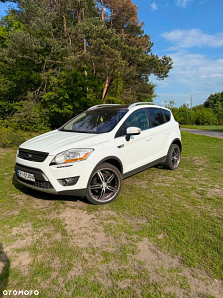 Ford Kuga - 1