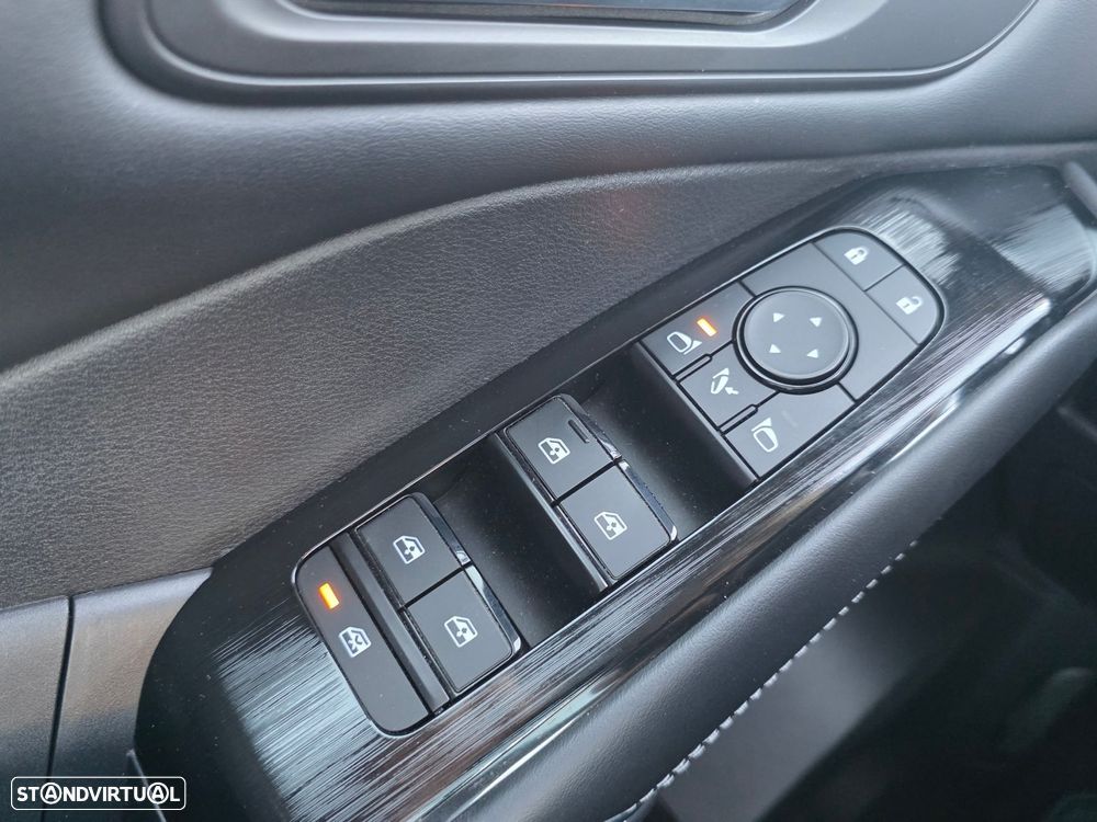 Nissan Qashqai 1.3 DIG-T N-Connecta J18 - 17