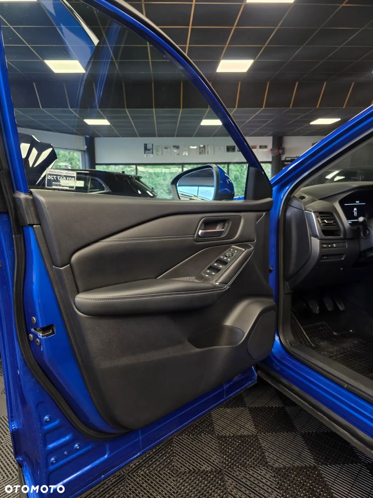 Nissan Qashqai 1.3 DIG-T N-CONNECTA - 20