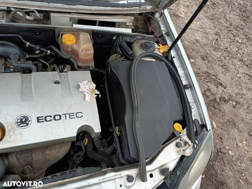 Dezmembrari  Opel VECTRA C  2002  > 2009 1.8 16V Benzina - 5
