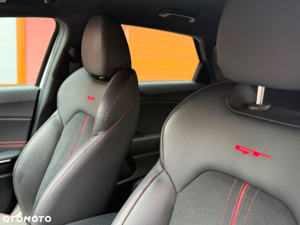 Kia ProCeed 1.6 T-GDI GT DCT - 17