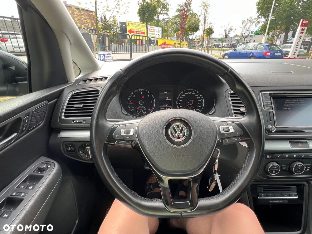Volkswagen Sharan 2.0 TDI BMT 4Mot Highline - 23