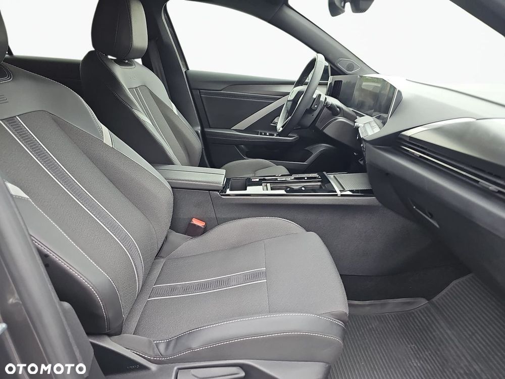 Opel Astra 1.2 T GS S&S - 13