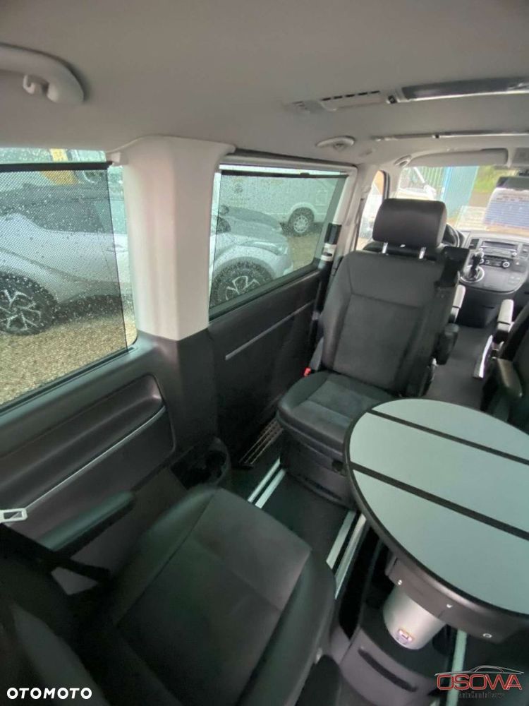 Volkswagen Multivan - 23