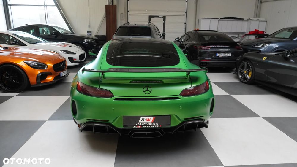 Mercedes-Benz AMG GT - 16