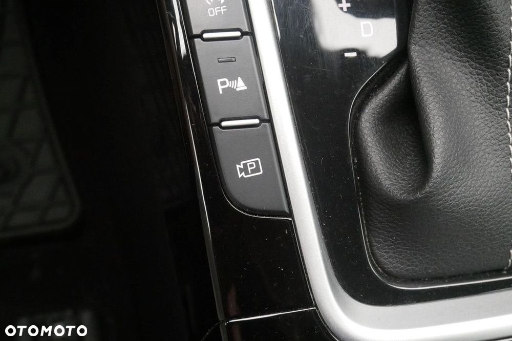 Kia ProCeed - 19