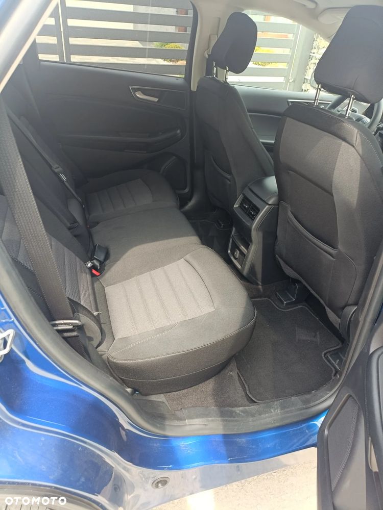Ford Edge - 8