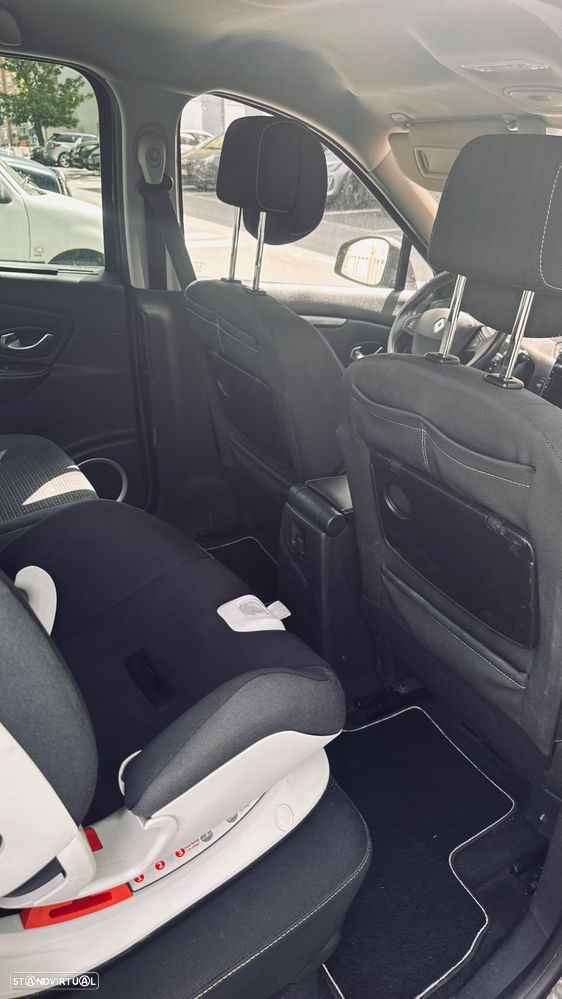 Renault Grand Scénic 1.5 dCi Luxe 7L - 14