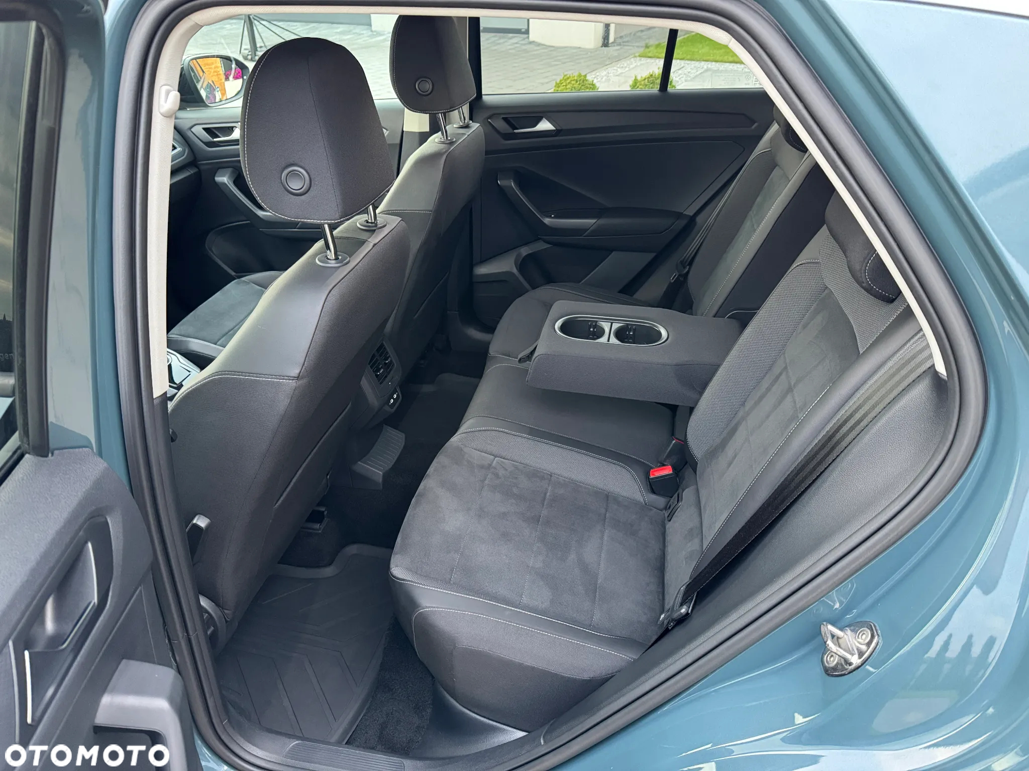 Volkswagen T-Roc 1.5 TSI Style - 28