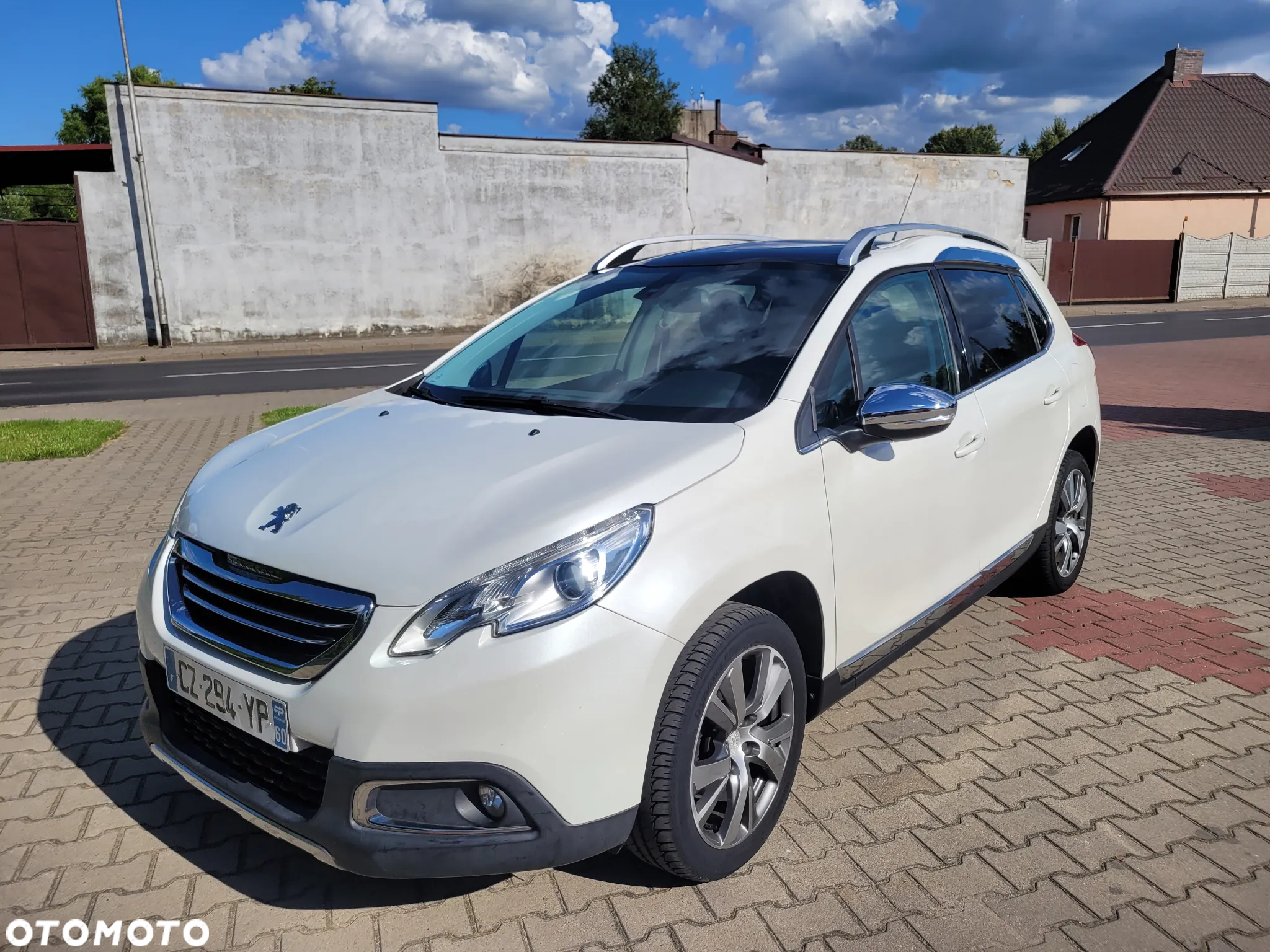 Peugeot 2008 - 4