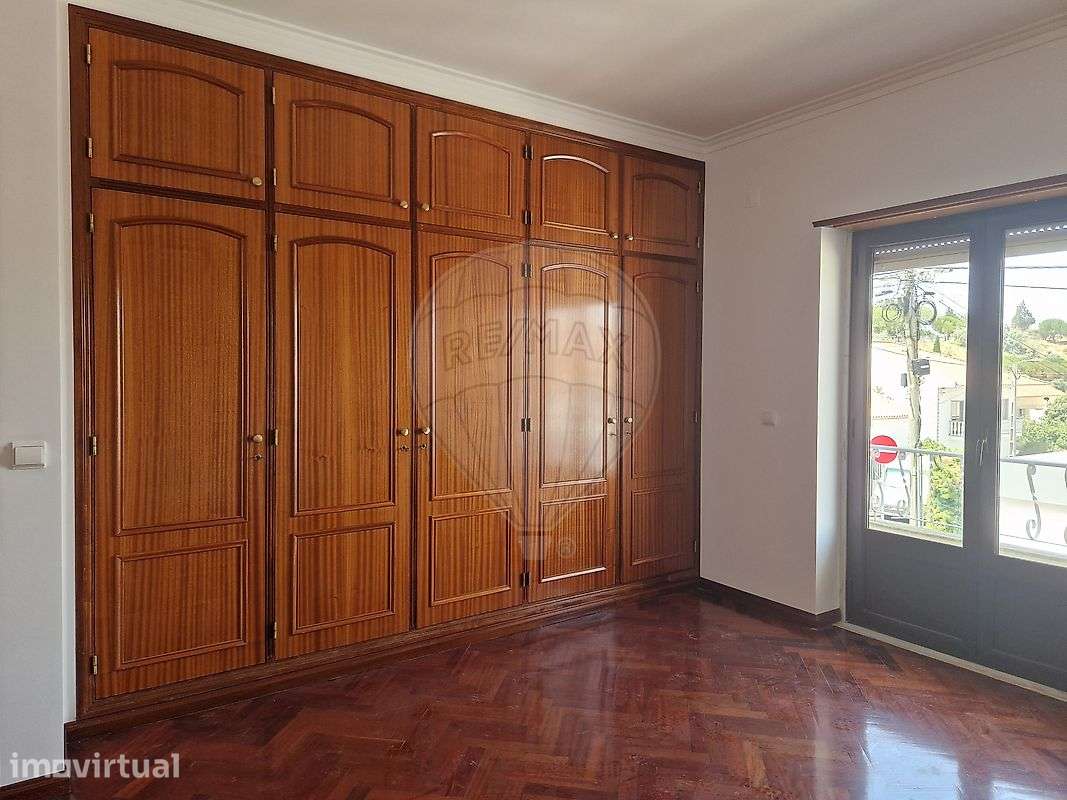 Apartamento T2 para arrendamento - Grande imagem: 2/17