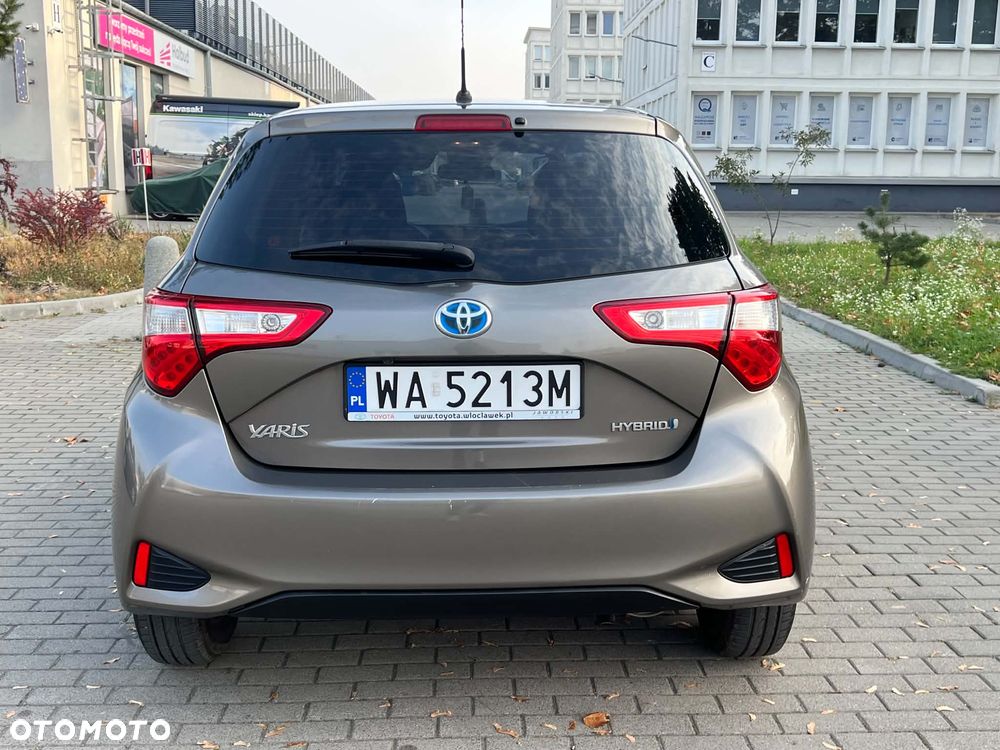 Toyota Yaris Hybrid 1.5 Selection Elegant - 7