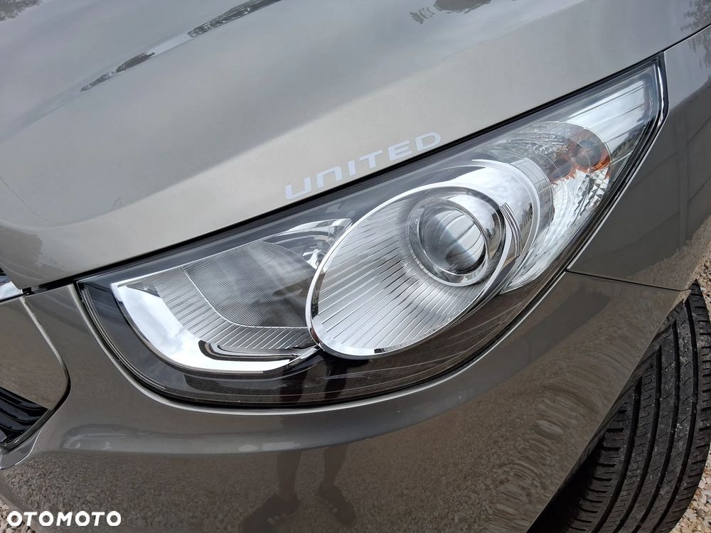 Hyundai ix35 2.0 2WD Comfort - 18