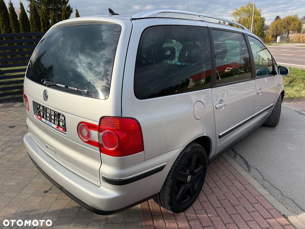 Volkswagen Sharan 1.8 5V Turbo Sportline - 4