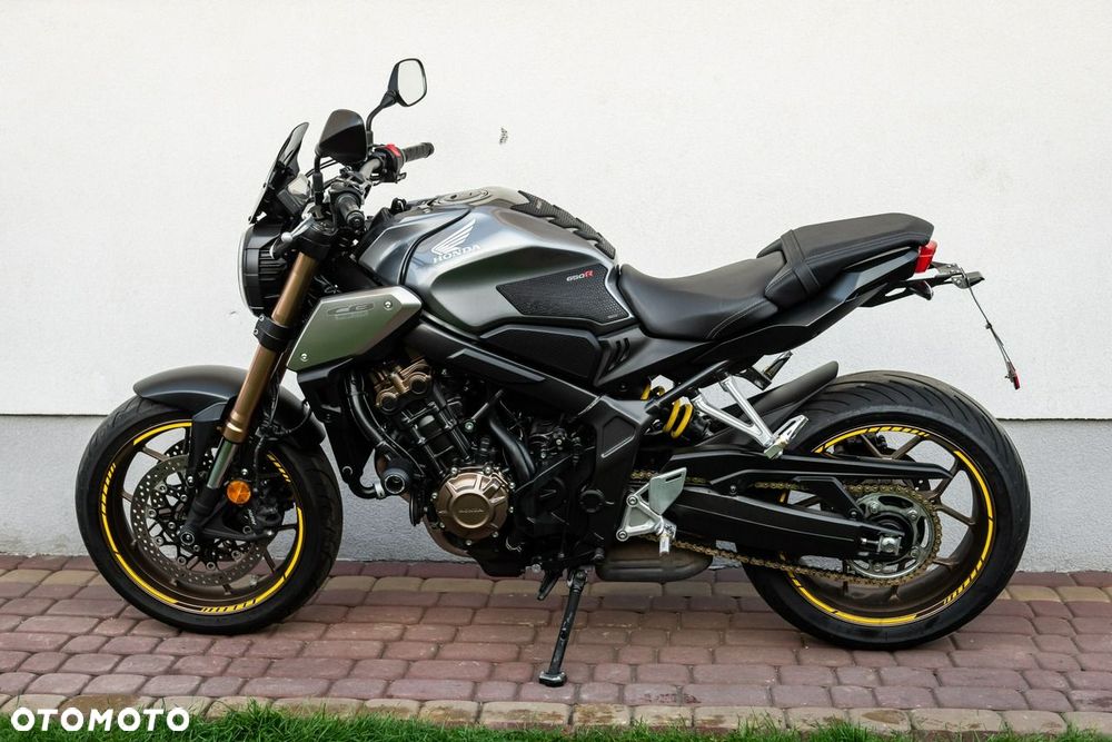 Honda CB - 6