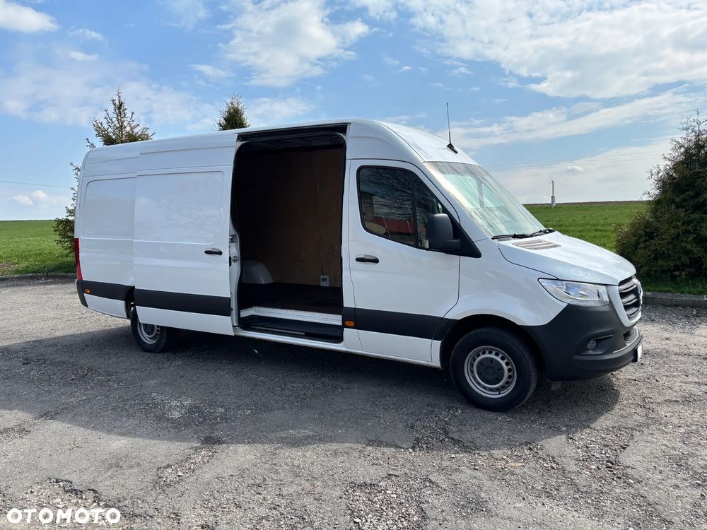 Mercedes-Benz Sprinter - 7