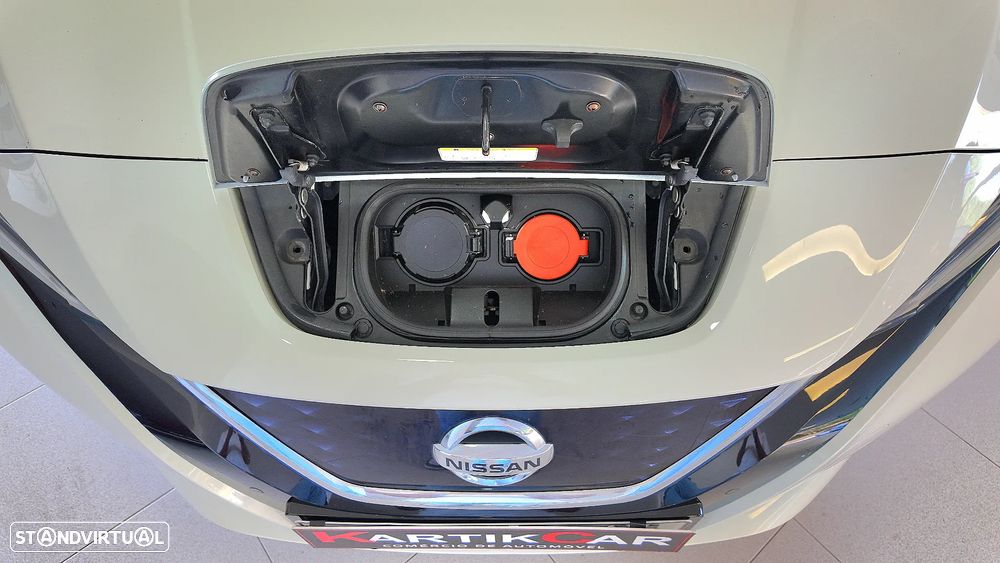 Nissan Leaf N-Connecta - 44
