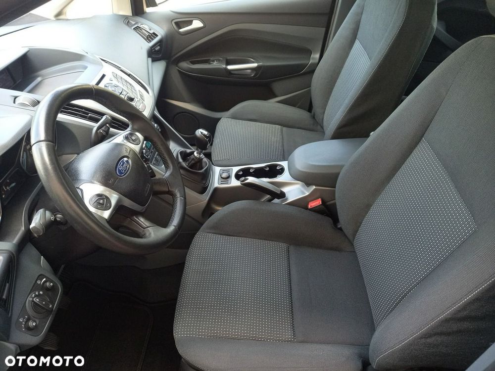 Ford C-MAX 1.6 TDCi Titanium - 29