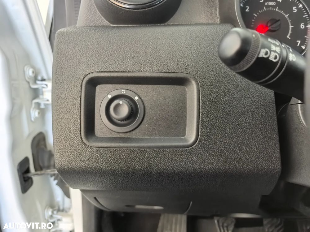 Dacia Duster 1.5 Blue dCi 4WD Essential - 11