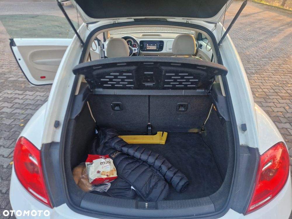 Volkswagen Beetle The 1.6 TDI DPF DSG - 26