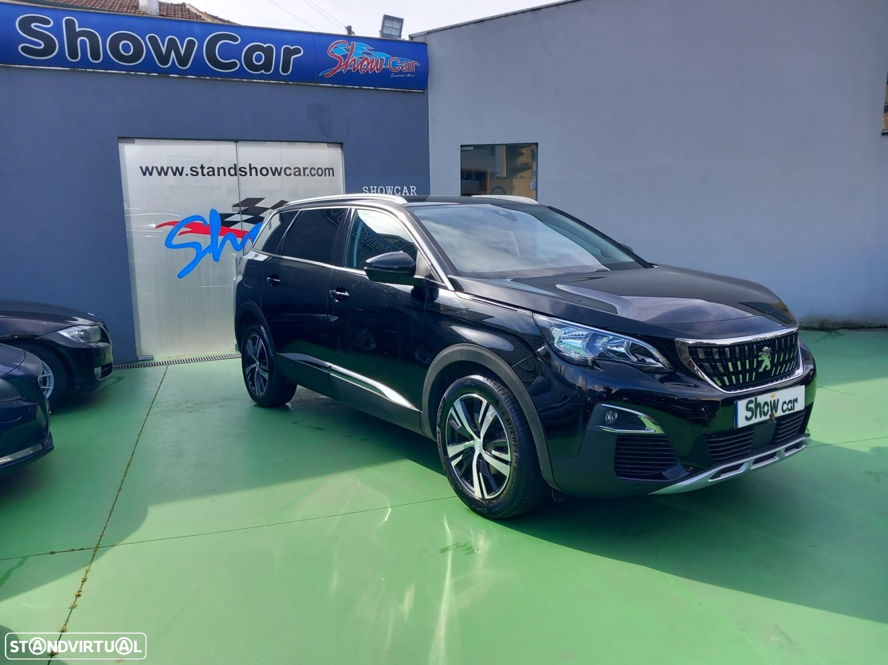 Peugeot 5008 1.5 BlueHDi Allure Pack EAT8 - 2