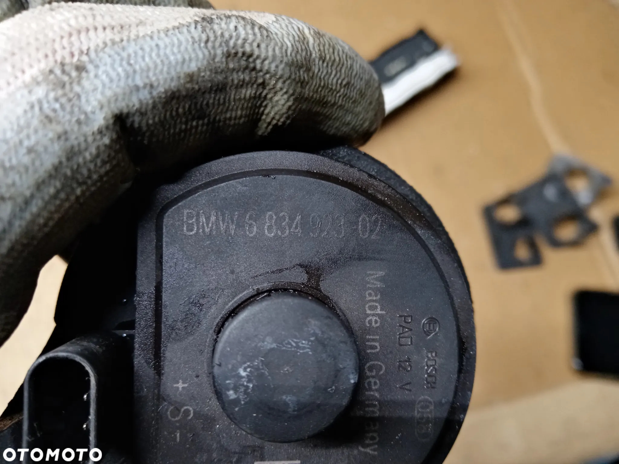 Dodatkowa pompka obiegu wody elektrozawór BMW M5 G30 F90 6834923 - 4