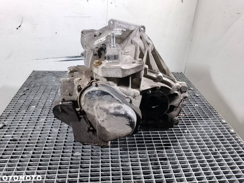 SKRZYNIA BIEGÓW PÓŁAUTOMAT MAZDA 2 ( 03-07 ) 2N1R7002AB 1.3 16V - 8