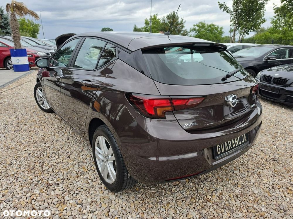 Opel Astra - 24
