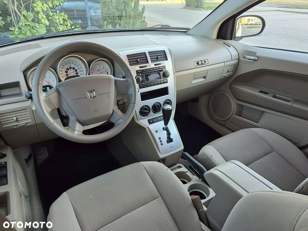 Dodge Caliber 2.0 CVT SXT - 9