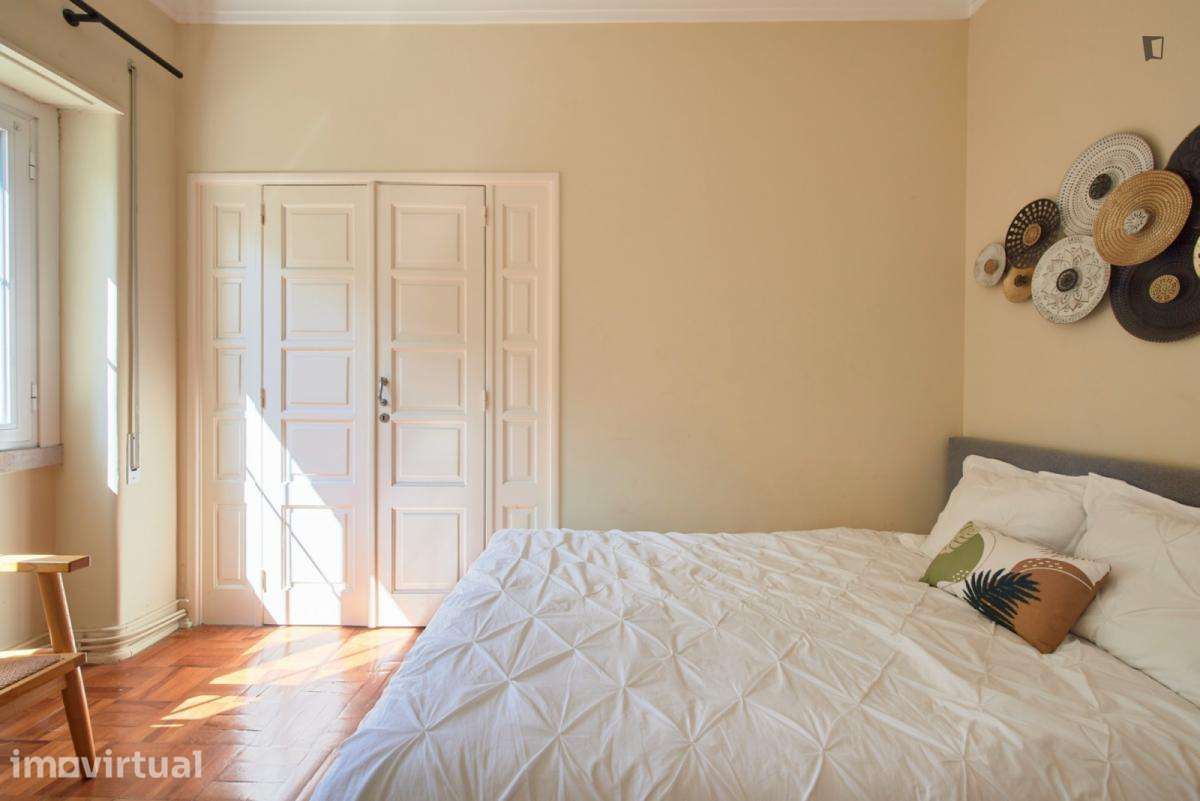 Quarto - localizado em Alvalade Lisbon - Grande imagem: 4/24