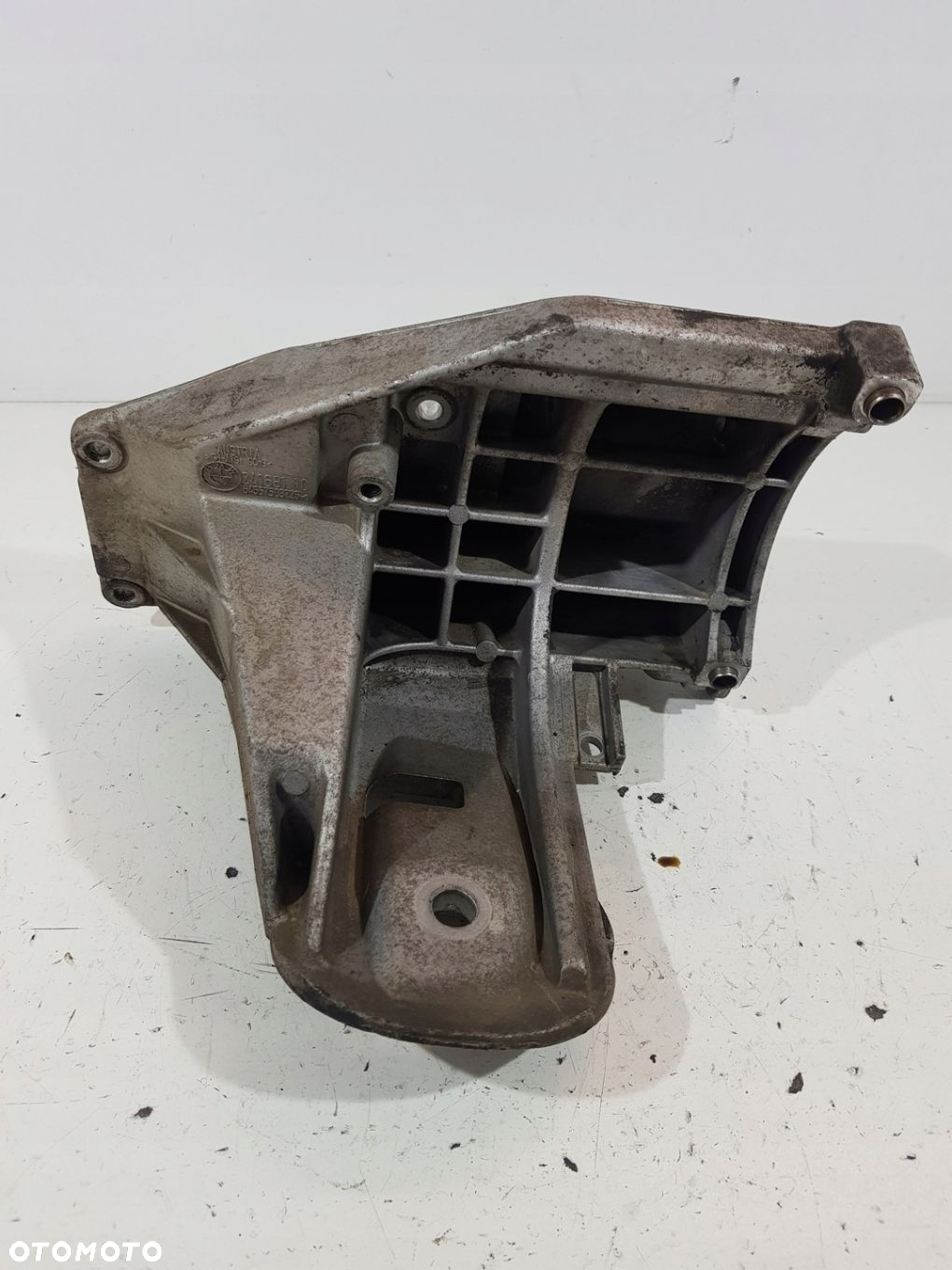 ŁAPA SILNIKA 64557503226 RANGE ROVER L322 4.4B M62 - 5