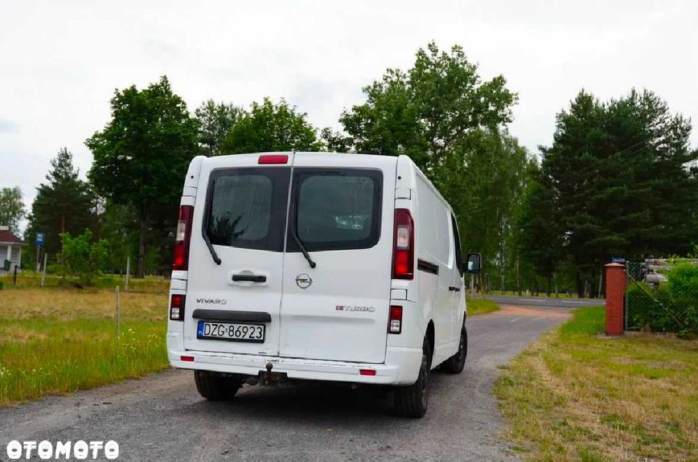 Opel Vivaro - 4