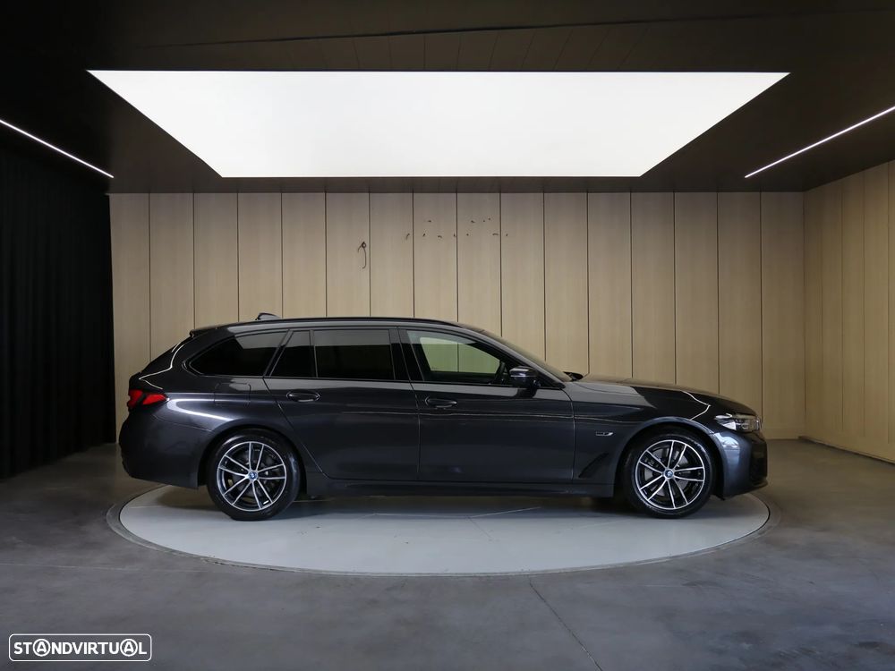 BMW 530 e Pack Desportivo M - 7