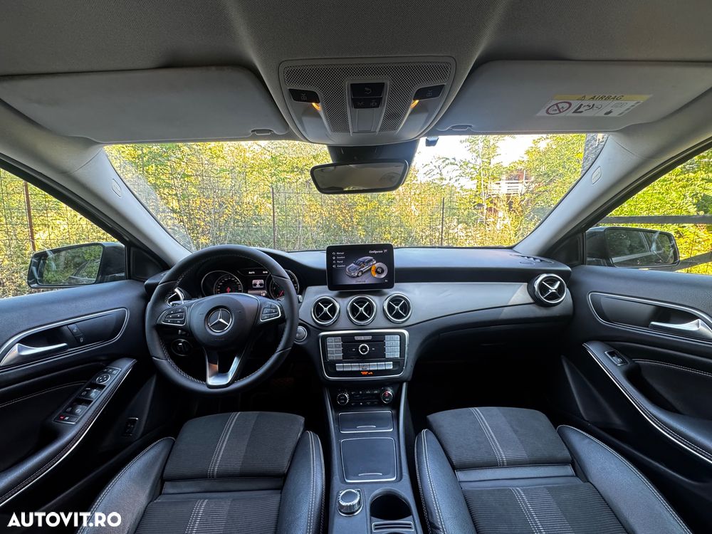 Mercedes-Benz GLA 200 d 7G-DCT Style - 18