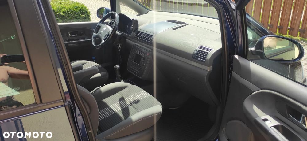 Volkswagen Sharan 2.0 TDI DPF United - 23