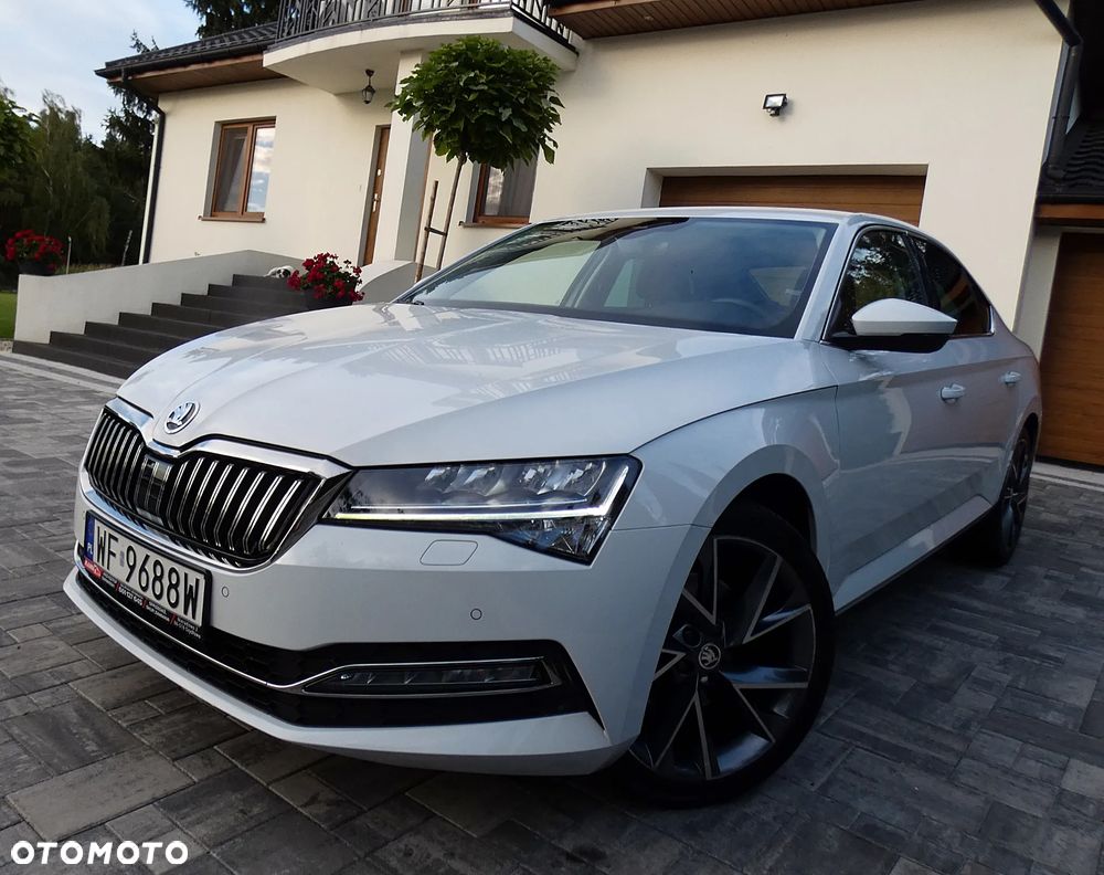 Skoda Superb 2.0 TDI SCR Style DSG - 19