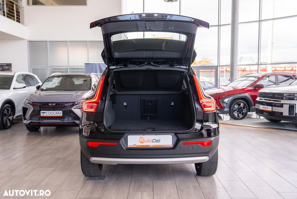 Volvo XC 40 T4 Recharge DKG Core - 13